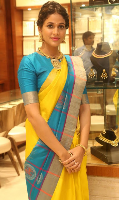 Beautiful Telugu Actress Lavanya Tripathi In Yellow Saree 110
